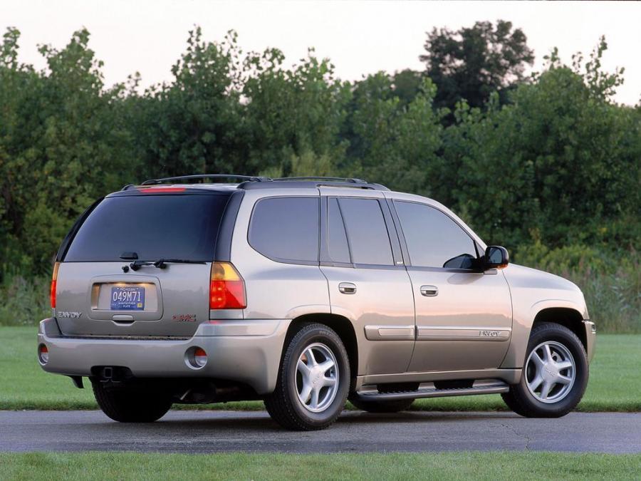  GMC Envoy 2002 года  (фото 8 из 68)